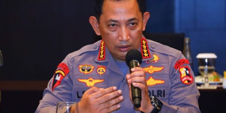 Kapolri Instruksikan Jajaran Gerak Cepat Bantu Warga Korban Gempa Pasaman Sumbar