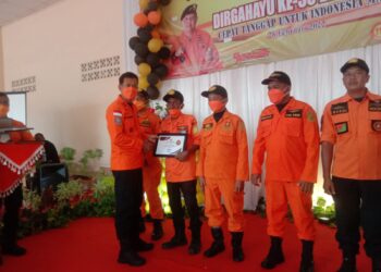 Satgas SAR Kota Lhokseumawe Dapat Penghargaan Dari Kakansar Aceh