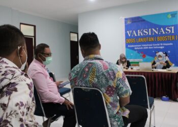 Kantor Imigrasi Kelas II Non TPI Dabo Singkep Laksanakan Vaksinasi Dosis Ketiga