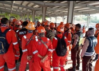 Dinilai Kurang Pengawasan PT Saipem, Karyawan PT ATA Unjuk Rasa