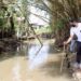 Bobby Turun Bersihkan Sungai Selayang, Masyarakat Turut Membantu