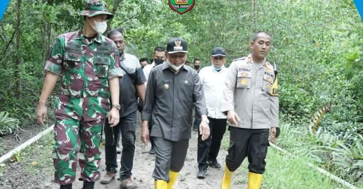 Bupati Asahan Bersama Forkopimda Tanam 10.000 Pohon Mangrove di Wisata Alam Mangrove