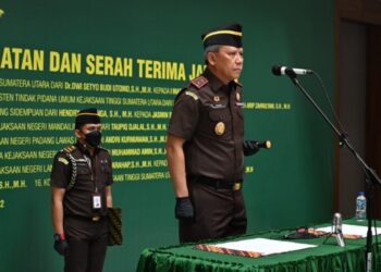 Lantik Eselon III Kajati Sumut: Hindari Perbuatan Mencederai Rasa Keadilan Masyarakat