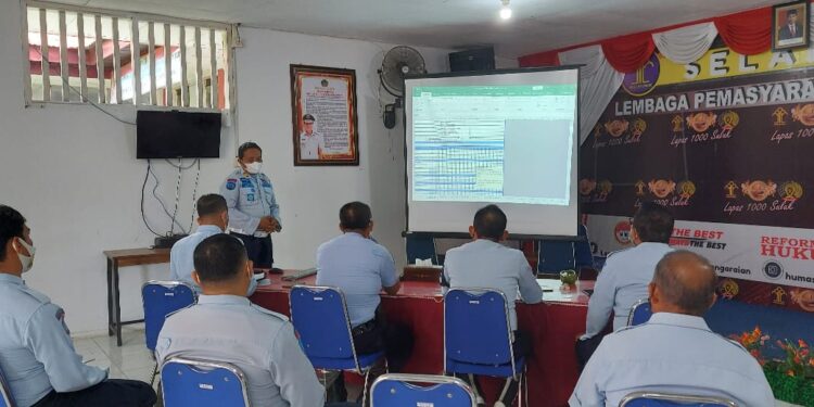 Kalapas IIB Pasir Pangaraian Sosialisasi Tupoksi Wali Pemasyarakatan Menuju SPPN