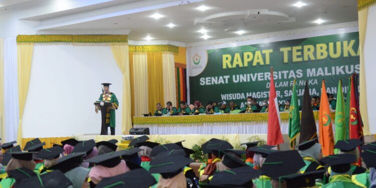 Unimal Laksanakan Proswsi Upacara Wisuda Angkatan ke 28