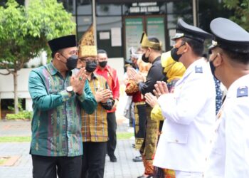 Bobby Lantik 82 Pejabat Administrator dan Pengawas, Ini Pesannya