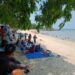 Jelang Ramadhan,  Wisata Pantai Pelawan Dipenuhi Pengunjung