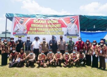 Tim Poldasu Tinjau Vaksinasi di Palas, Bupati AZP: Sudah Capai Target Nasional