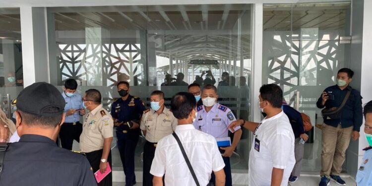 Sekda Karimun Hadiri Rakor Kesiapan Pelabuhan Internasional Tanjungbalai Karimun
