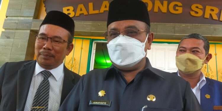 Bupati Karimun: Kita Tegaskan Tidak Melarang Pedagang Ingin berjualan Dengan Skala Terbatas