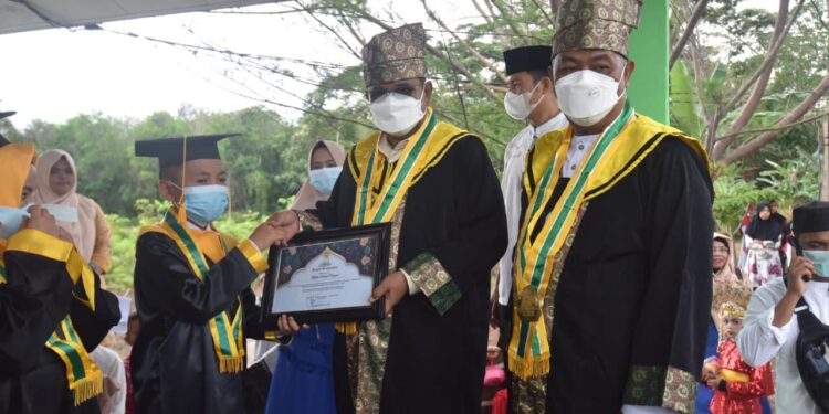 TPQ, wisuda