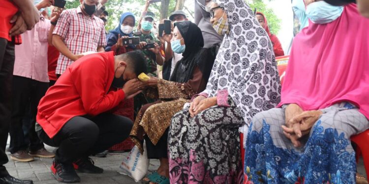 Helvetia, Aspirasi masyarakat, Keluhan ibu ibu