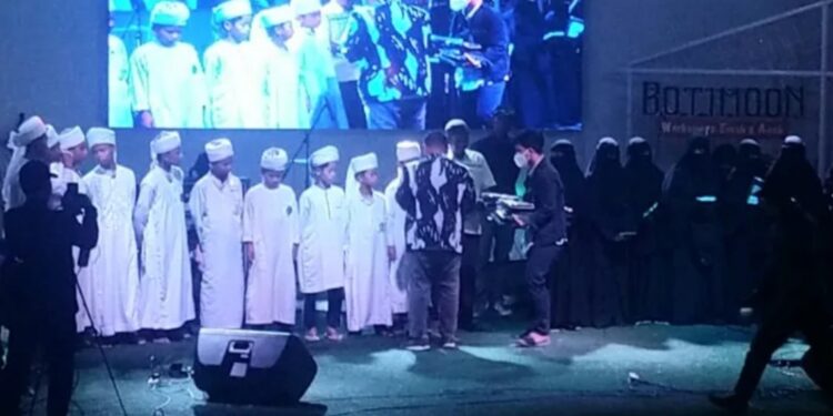 Sambut Ramadhan, Pengusaha Botimoon Berbagi Tali Kasih