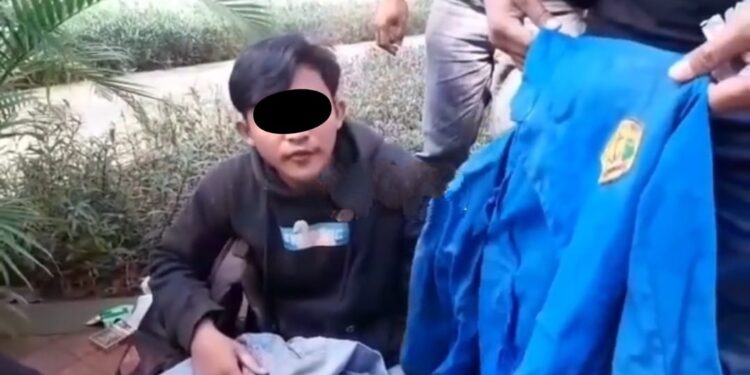 Polisi Mengamankan Sejumlah Orang yang Menyamar Sebagai Mahasiswa