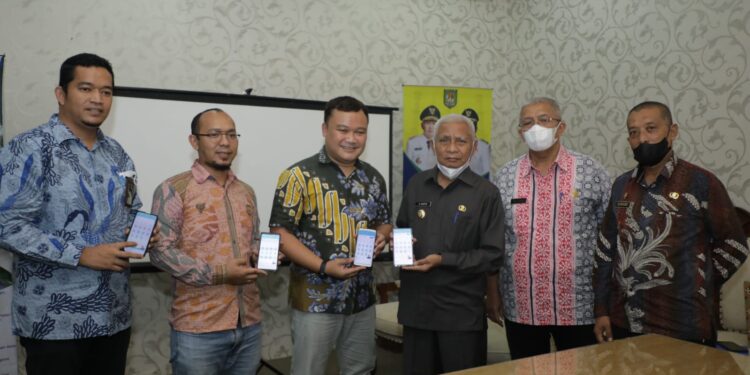 Tingkatkan PAD Bupati Tandatangani MOU dengan PLN