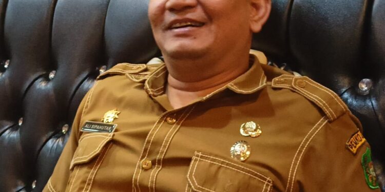 Hari Pertama Masuk Kerja di Sekretariat DPRD Medan, Begini Kata Sekwan Ali Sipahutar