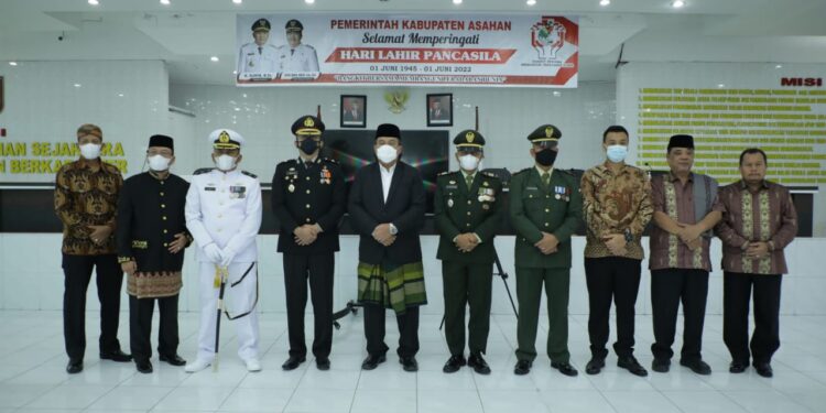 Wabub Asahan Ikuti Upacara Peringatan Hari Lahir Pancasila Tahun 2022 Secara Virtual