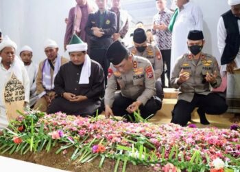 Ibunda Tuan Guru Batak Meninggal Dunia, Kapolda Sumut Sampaikan Ucapan Dukacita Mendalam