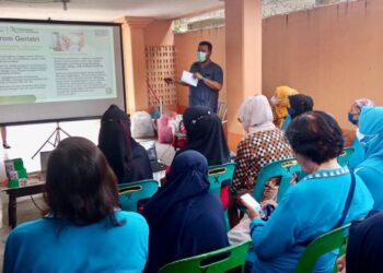 Peringati Hari Lansia Nasional, Dinas Kesehatan Medan Gelar Vaksinasi dan Pemeriksaan Kesehatan Gratis untuk Lansia