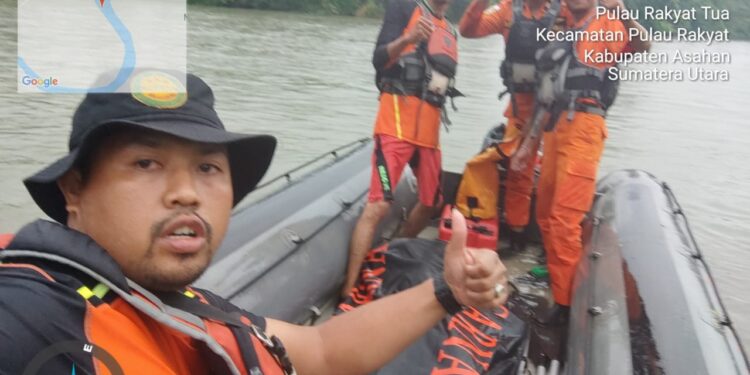 Tim BASARNAS Berhasil Temukan Penceng Yang Hanyut di Sungai Asahan
