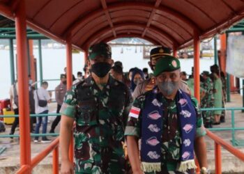 Kolonel Inf Tommy Anderson Sambut Kedatangan Danrem 033/WP di Pelabuhan SBP Tanjungpinang
