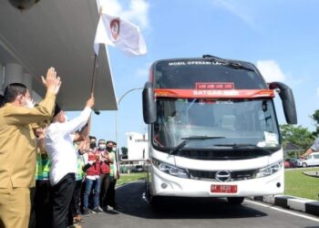 Gubernur Sumatera Utara Lepas Keberangkantan 3 BKB dan 1 Bus Tambahan, Untuk Pelayanan Kesehatan Masyarakat