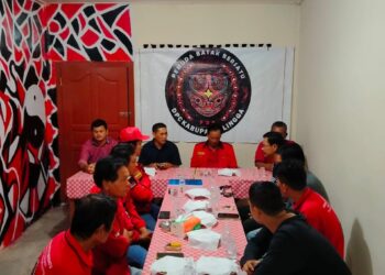 Kantor Seketariat Pemuda Batak Bersatu (PBB) DPC Lingga Diresmikan