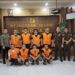 Poldasu Serahkan 8 Tersangka Kasus Kerangkeng Manusia Ke Kejari Langkat