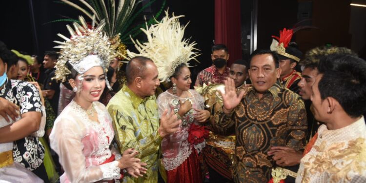 Gubsu dan Kapolda Sumut Motifasi Tim Festival Nusantara Gemilang 2022 Sumut