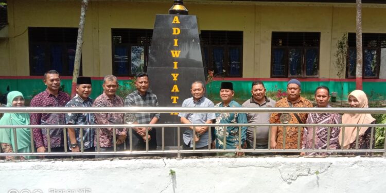 UPTD SMPN 1 Pulau Rakyat