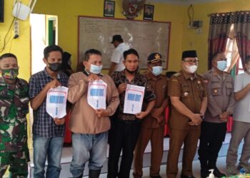 Diwarnai Protes, Pengundian Nomor Urut Cakades Padang Mahondang Tetap Berjalan Lancar