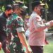 Kapolri Listyo Sigit dan Kapolda Sumut dampingi Presiden dan Ibu Iriana Bagikan Bansos dan Belanja Buah di Pasar Petisah Medan