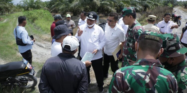 Wabub Asahan Tinjau Rencana TNI Manunggal Membangun Desa di Kecamatan Sei Kepayang Timur
