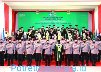 Wakapolri Komjen Pol Gatot Dikukuhkan Sebagai Guru Besar Kehormatan Unri Bidang Ilmu Hukum