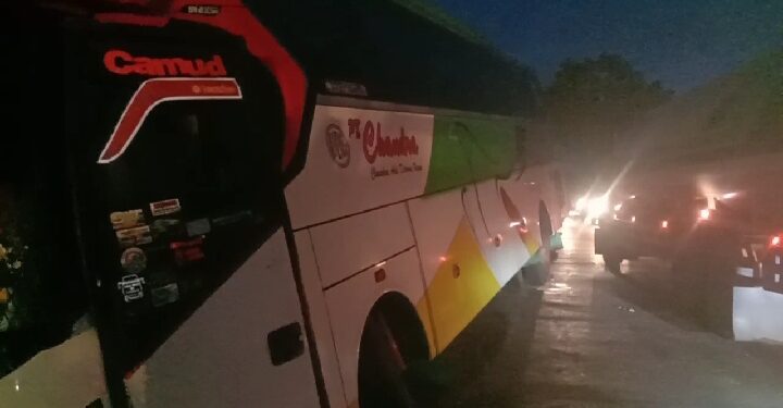 Bus Rombongan Jamaah Haji Labura Tabrakan Dengan Mobil Pikap Di Jalinsum Asahan
