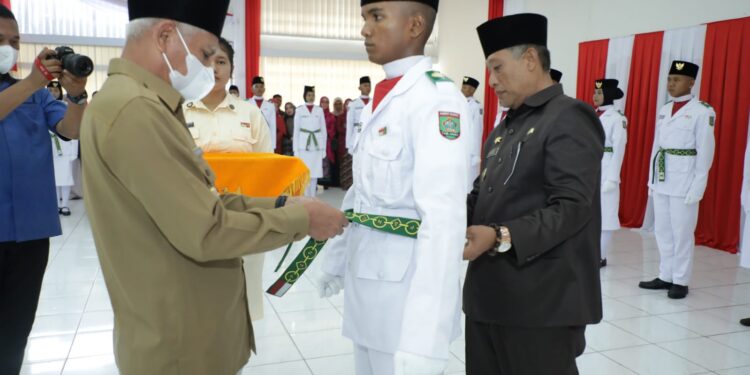 Bupati Asahan Kukuhkan Paskibraka