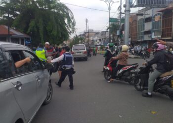 Kecelakaan di Simpang Empat Glugur, Pemotor Alami Patah Tulang