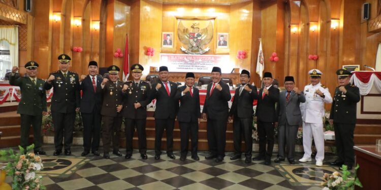 Rapat Paripurna DPRD Kabupaten Asahan Acara Mendengar Pidato Kenegaraan Presiden RI