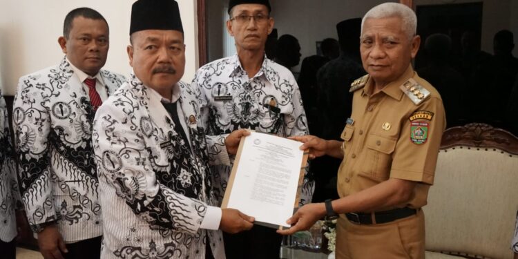 Bupati Lakukan Audiensi Bersama PGRI Kabupaten Asahan, Ini Pembahasannya