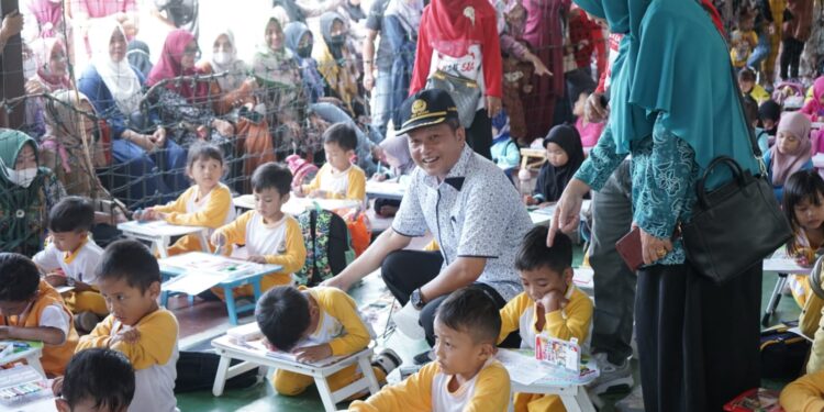 Kadis Pendidikan Buka Lomba Mewarnai Tingkat PAUD se-Kabupaten Asahan