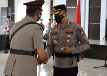 Kapolres Pimpin Upacara Pelantikan dan Sertijab Pejabat Utama Polres Lingga