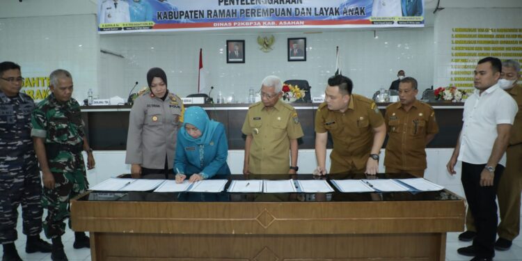 Pemkab Asahan Lakukan Deklarasi Komitmen Penyelenggaraan Kabupaten Ramah Perempuan dan Layak Anak