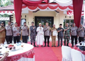 Pengukuhan Polsubsektor Tanjung Balai dan Polsubsektor Rawang Panca Arga