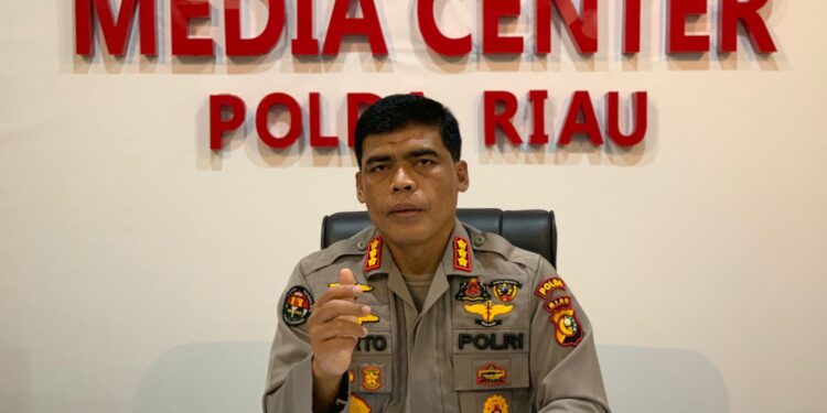 Polda Riau Gerak Cepat Lakukan Gakkum Kasus Dugaan Pengeroyokan Oleh Oknum Polwan