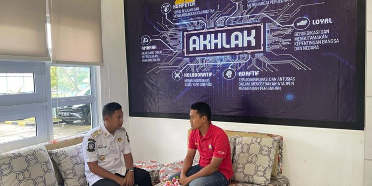 Temui Kepala PLN, Wabup Lingga Minta Prioritaskan Listrik 24 Jam di Daerah Pesisir