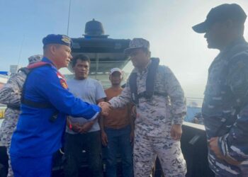 2 Nelayan Karimun Terdampar di Perairan Batu Pahat Johor Malaysia Akibat Kerusakan Mesin