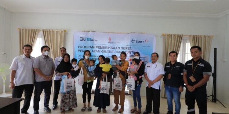 Ratusan Anak Stunting di Kecamatan Tebing Terima Paket Makanan Tambahan dari PT Timah Tbk