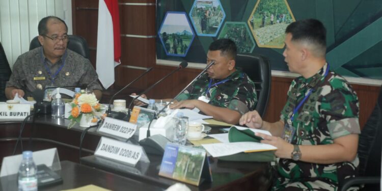 Pemkab Asahan Ikuti Rakornis TMMD ke- 115 Secara avirtual