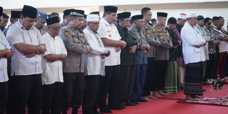 Wakil Bupati Hadiri Asahan Berdoa Untuk Aremania dan Sepakbola Indonesia