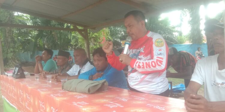 Plt. Camat Bandar Pulau Buka Turnamen Bola Volli Miranda Cup Desa Manis